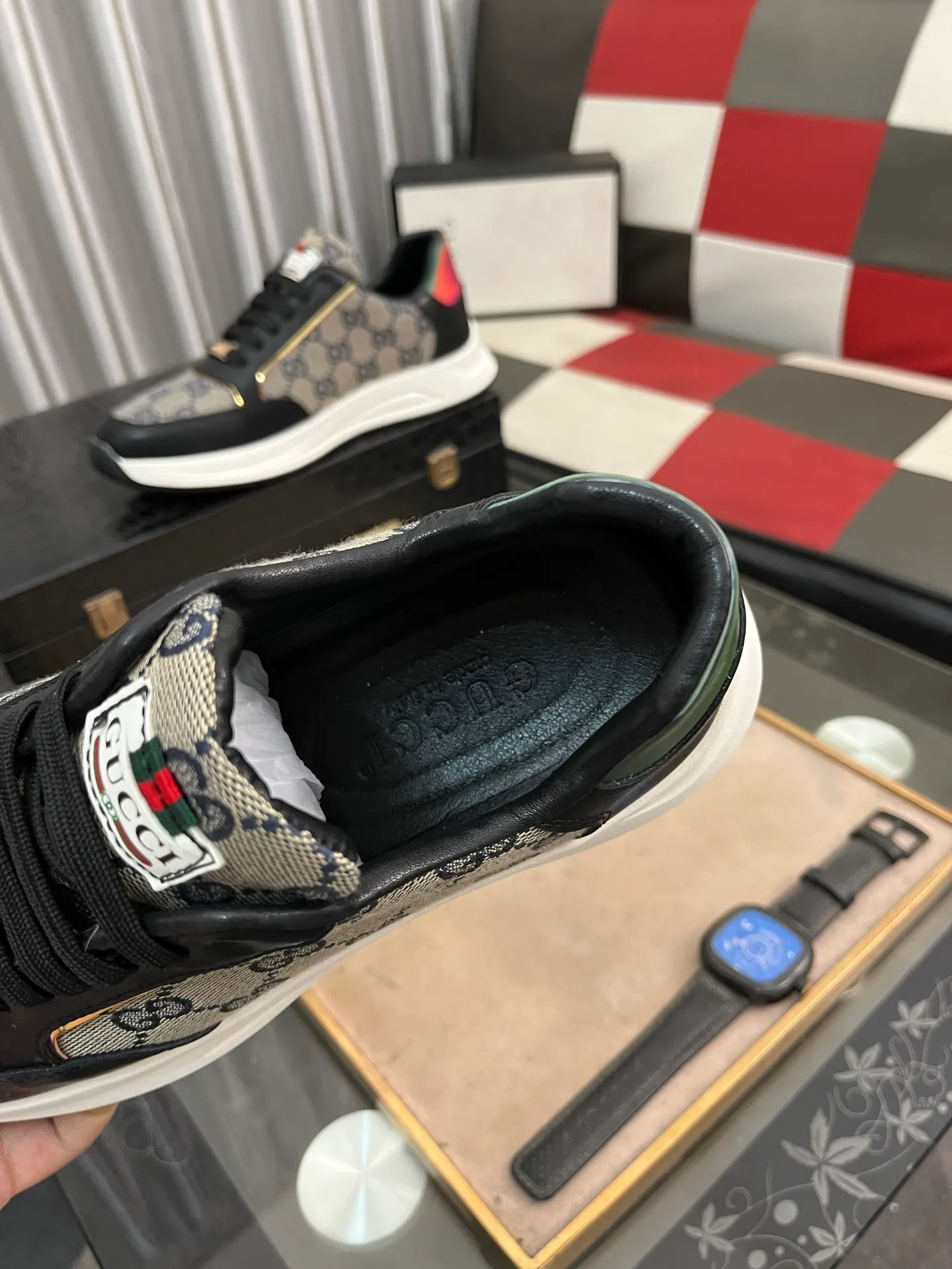 Men's shoes 💰420⌚️⌚️[GUCCI] The latest trendy men's casual shoes, the fabric is made of embossed cowhide imported from Italy, comfortable sheepskin lining + feet, the original outsole is wear-resistant and non-slip, high-level version, exquisite workmanship. Code number: 38-442️⃣Colors available